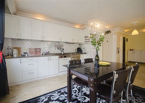 منطقة سكنية هادئة - شقة غرفتين وصالة مفروشة - في جيكجلي / الانيا 