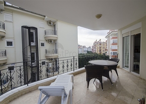 منطقة سكنية هادئة - شقة غرفتين وصالة مفروشة - في جيكجلي / الانيا 