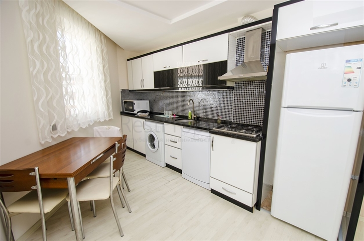 بنتهاوس 2 + 1 مع الأثاث في منطقة ليمان في كونيالتي 600 م إلى البحر