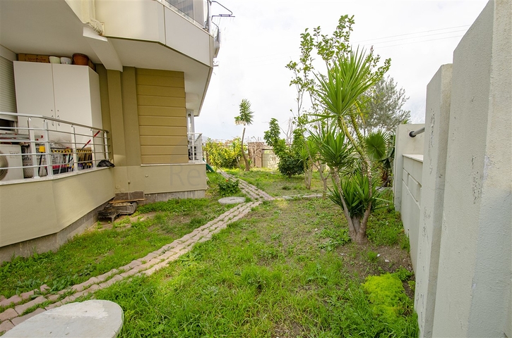 بنتهاوس 2 + 1 مع الأثاث في منطقة ليمان في كونيالتي 600 م إلى البحر