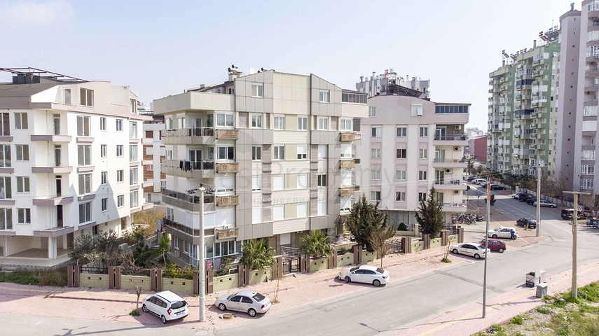 بنتهاوس 2 + 1 مع الأثاث في منطقة ليمان في كونيالتي 600 م إلى البحر