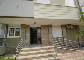 بنتهاوس 2 + 1 مع الأثاث في منطقة ليمان في كونيالتي 600 م إلى البحر