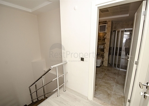 بنتهاوس 2 + 1 مع الأثاث في منطقة ليمان في كونيالتي 600 م إلى البحر