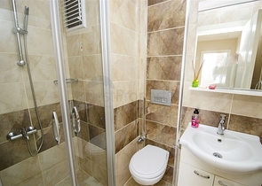 بنتهاوس 2 + 1 مع الأثاث في منطقة ليمان في كونيالتي 600 م إلى البحر