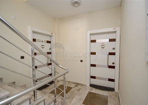 بنتهاوس 2 + 1 مع الأثاث في منطقة ليمان في كونيالتي 600 م إلى البحر