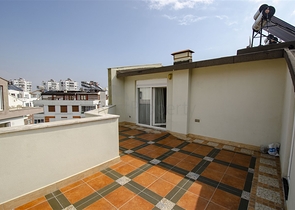 بنتهاوس 2 + 1 مع الأثاث في منطقة ليمان في كونيالتي 600 م إلى البحر