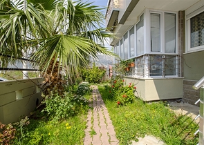 بنتهاوس 2 + 1 مع الأثاث في منطقة ليمان في كونيالتي 600 م إلى البحر