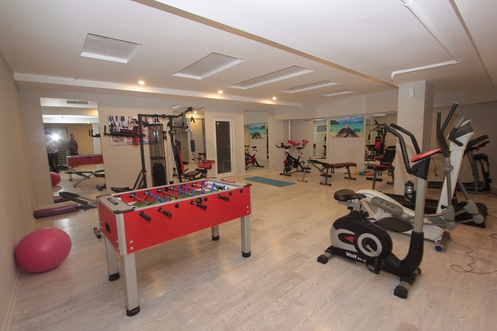 شقة 2 + 1 في مجمع فاخر في أونجالي كونيالتي