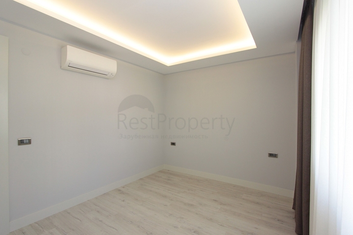 شقة 2 + 1 في مجمع فاخر في أونجالي كونيالتي