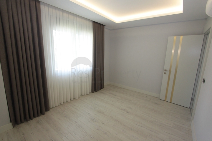 شقة 2 + 1 في مجمع فاخر في أونجالي كونيالتي