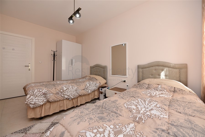 سعر مناسب - شقة عائلية 3 غرف وصالة - مطبخ منفصل - مهموتلار / الانيا 