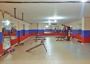 سعر مناسب - شقة عائلية 3 غرف وصالة - مطبخ منفصل - مهموتلار / الانيا 