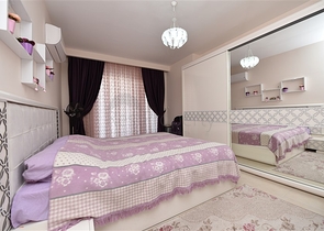 سعر مناسب - شقة عائلية 3 غرف وصالة - مطبخ منفصل - مهموتلار / الانيا 