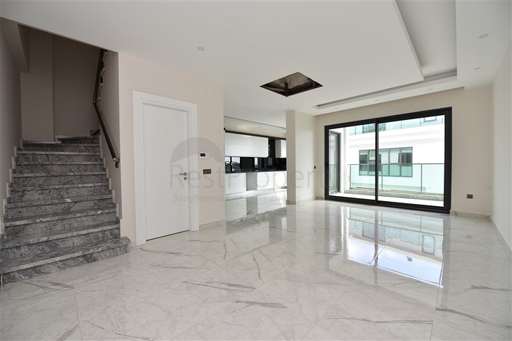 في مركز المدينة - مجمع سكني حديث - دوبلكس فاخرة - الانيا 