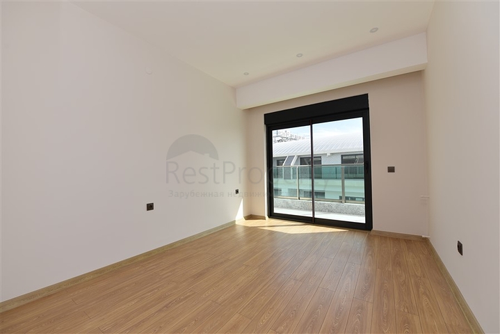 في مركز المدينة - مجمع سكني حديث - دوبلكس فاخرة - الانيا 