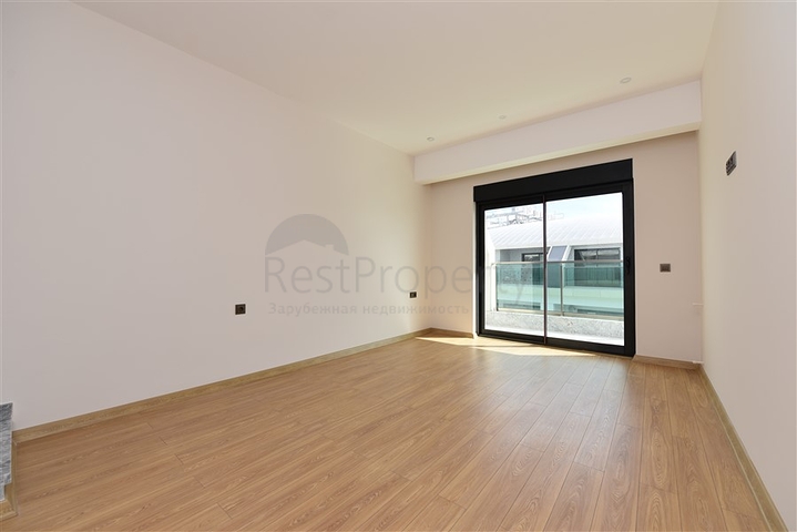 في مركز المدينة - مجمع سكني حديث - دوبلكس فاخرة - الانيا 