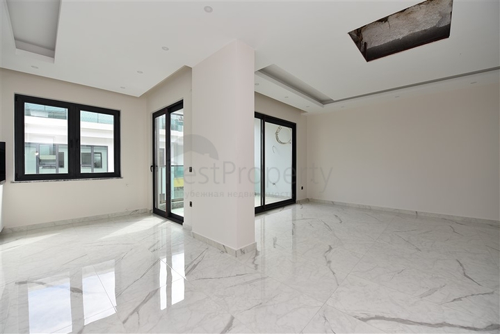 في مركز المدينة - مجمع سكني حديث - دوبلكس فاخرة - الانيا 