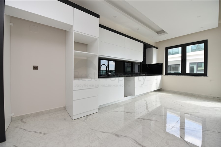 في مركز المدينة - مجمع سكني حديث - دوبلكس فاخرة - الانيا 