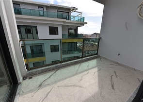 في مركز المدينة - مجمع سكني حديث - دوبلكس فاخرة - الانيا 