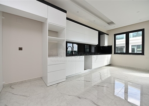 في مركز المدينة - مجمع سكني حديث - دوبلكس فاخرة - الانيا 