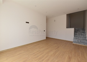 في مركز المدينة - مجمع سكني حديث - دوبلكس فاخرة - الانيا 