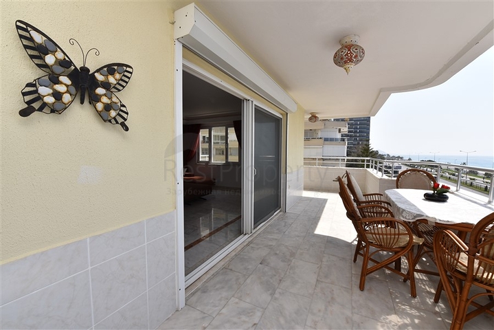 اطلالة بحر ساحرة - شقة غرفتين وصالة مفروشة - مجمع اول صف على البحر - مهموتلار / الانيا 