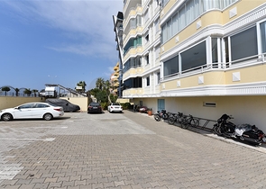 اطلالة بحر ساحرة - شقة غرفتين وصالة مفروشة - مجمع اول صف على البحر - مهموتلار / الانيا 