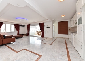 اطلالة بحر ساحرة - شقة غرفتين وصالة مفروشة - مجمع اول صف على البحر - مهموتلار / الانيا 