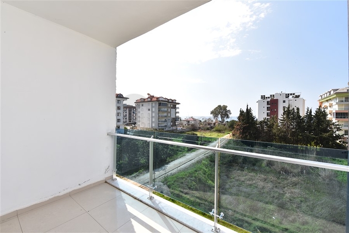 اطلالة بحر - ضمن منطقة كاستل الراقية - شقة غرفة وصالة مفروشة - الانيا 