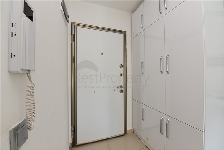 اطلالة بحر - ضمن منطقة كاستل الراقية - شقة غرفة وصالة مفروشة - الانيا 