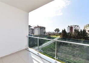 اطلالة بحر - ضمن منطقة كاستل الراقية - شقة غرفة وصالة مفروشة - الانيا 