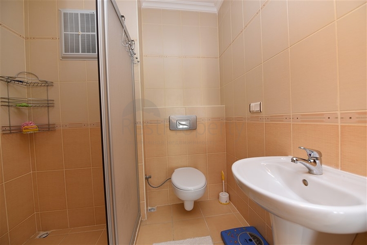 اطلالة بحر - شقة مفروشة من تصميم غرفتين وصالة - ضمن مجمع سكني - مهموتلار / الانيا 