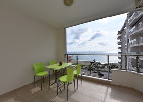 اطلالة بحر - شقة مفروشة من تصميم غرفتين وصالة - ضمن مجمع سكني - مهموتلار / الانيا 