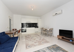 مجمع 5 نجوم - منطقة سكنية هادئة - شقة غرفة وصالة مفروشة - كاستل / الانيا 