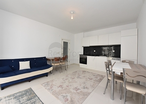 مجمع 5 نجوم - منطقة سكنية هادئة - شقة غرفة وصالة مفروشة - كاستل / الانيا 