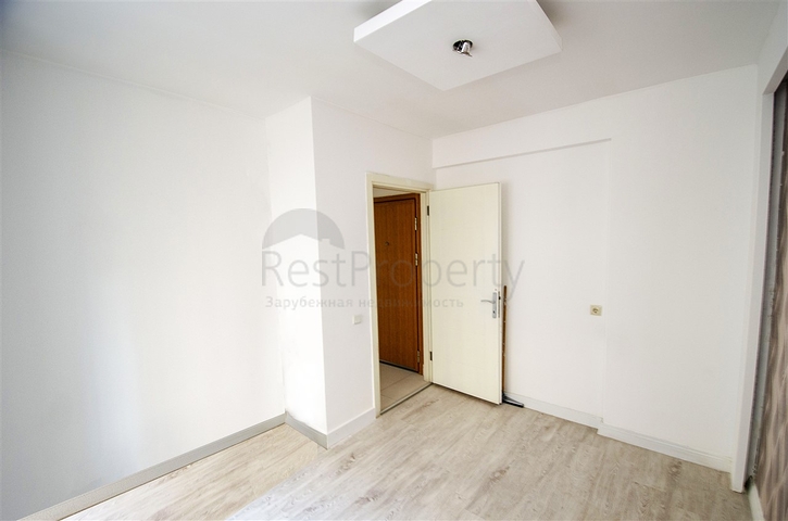 شقة 2 + 1 ضمن مجمع في كونيالتي أنطاليا