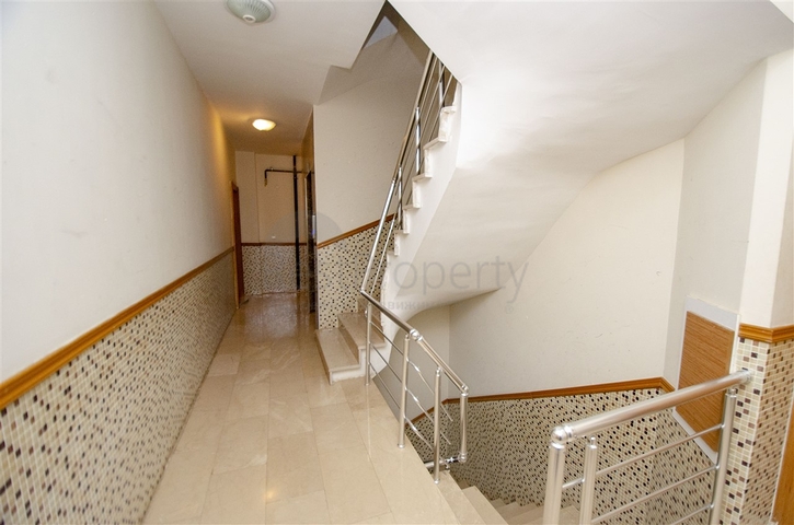 شقة 2 + 1 ضمن مجمع في كونيالتي أنطاليا