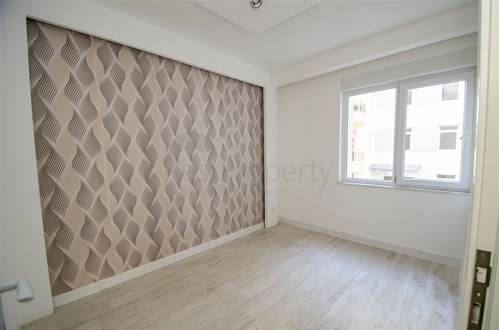 شقة 2 + 1 ضمن مجمع في كونيالتي أنطاليا