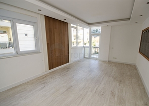 شقة 2 + 1 ضمن مجمع في كونيالتي أنطاليا