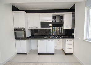 شقة 2 + 1 ضمن مجمع في كونيالتي أنطاليا