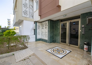 شقة 2 + 1 ضمن مجمع في كونيالتي أنطاليا