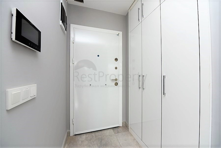 شقة 2 غرفة وصالة - مجمع سكني حديث - مهموتلار / الانيا 