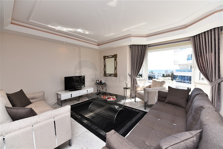 اطلالة بحر - مجمع فاخر اول صف على البحر - شقة مفروشة 2 غرفة وصالة - توسمور / الانيا 