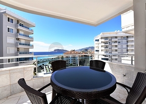 اطلالة بحر - مجمع فاخر اول صف على البحر - شقة مفروشة 2 غرفة وصالة - توسمور / الانيا 