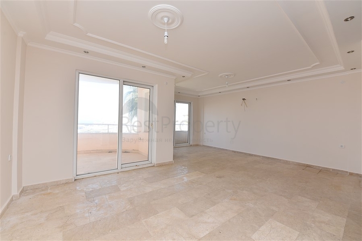 دوبلكس باطلالة بحرية مرتفعة - تصميم غرفتين وصالة - كارجي جاك / الانيا 