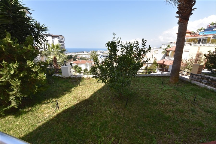 دوبلكس باطلالة بحرية مرتفعة - تصميم غرفتين وصالة - كارجي جاك / الانيا 