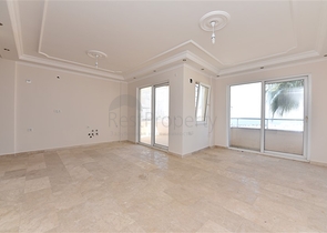 دوبلكس باطلالة بحرية مرتفعة - تصميم غرفتين وصالة - كارجي جاك / الانيا 