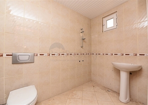 دوبلكس باطلالة بحرية مرتفعة - تصميم غرفتين وصالة - كارجي جاك / الانيا 