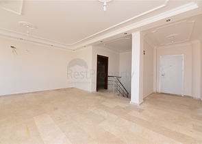 دوبلكس باطلالة بحرية مرتفعة - تصميم غرفتين وصالة - كارجي جاك / الانيا 