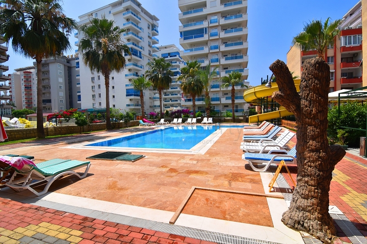 شقة عائلية - تصميم 3 غرف وصالة - مفروشة - ضمن مجمع - مهموتلا / الانيا